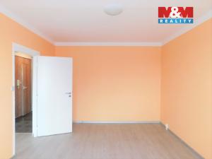 Pronájem bytu 1+1, Cheb, Přátelství, 36 m2