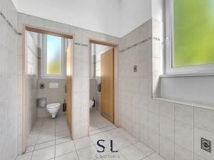 Prodej výrobních prostor, Milovice, Italská, 1819 m2