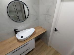 Pronájem bytu 2+1, Most, Obránců míru, 53 m2