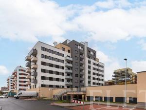 Pronájem bytu 1+kk, Praha - Košíře, Fabiánové, 31 m2