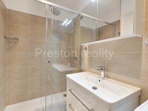 Pronájem bytu 2+kk, Praha - Vršovice, Arménská, 51 m2