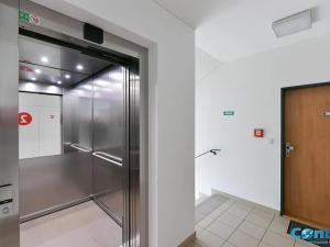 Prodej bytu 2+kk, Praha - Modřany, K Vystrkovu, 58 m2