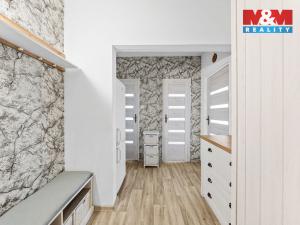 Prodej bytu 1+kk, Chlumec, Vyklická, 35 m2