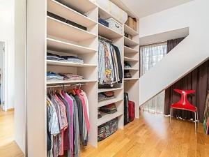 Prodej atypického bytu, Praha - Smíchov, Holečkova, 182 m2