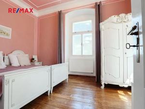 Prodej rodinného domu, Včelákov, 358 m2