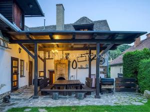 Prodej činžovního domu, Dalečín, 536 m2