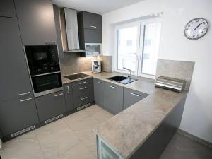 Prodej rodinného domu, Zlín, Karmínová, 122 m2