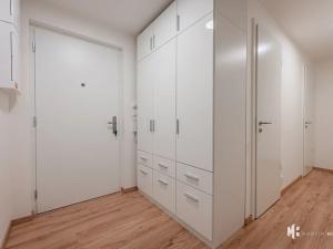 Pronájem bytu 3+kk, Praha - Strašnice, Počernická, 83 m2