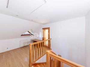 Prodej rodinného domu, Borová, 230 m2