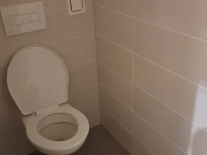 Pronájem obchodního prostoru, Praha - Vysočany, Kolbenova, 25 m2