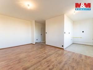 Prodej bytu 3+1, Pardubice - Polabiny, Lidická, 55 m2