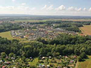 Prodej pozemku, Lázně Bohdaneč, Pod Břízami, 8173 m2