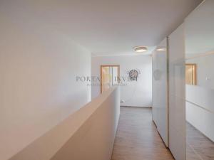 Prodej rodinného domu, Plzeň, 234 m2