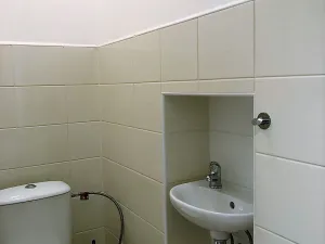 Pronájem bytu 1+kk, Praha, Slezská, 30 m2