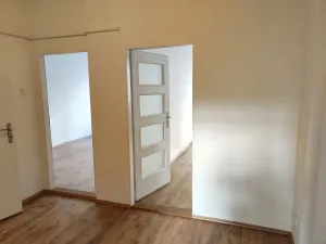 Pronájem bytu 2+1, Praha - Vršovice, Sámova, 49 m2