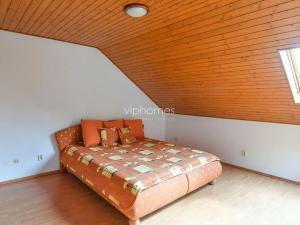 Pronájem vily, Praha - Stodůlky, Pod viaduktem, 996 m2