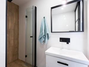 Prodej bytu 2+kk, Praha - Zličín, Nedašovská, 40 m2