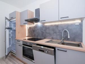Pronájem bytu 3+kk, Praha - Letňany, Letovská, 63 m2