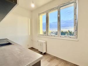 Prodej bytu 2+1, Praha - Malešice, Počernická, 53 m2