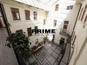 Pronájem kanceláře, Praha - Staré Město, Husova, 167 m2