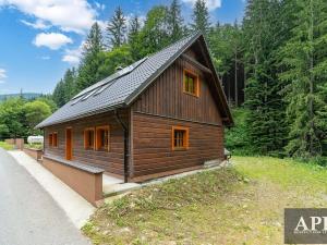 Prodej chalupy, Halenkov, 158 m2