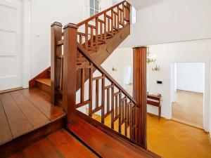 Pronájem vily, Černošice, V Horce, 300 m2