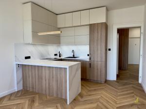 Pronájem bytu 3+kk, Praha - Libeň, Sokolovská, 95 m2