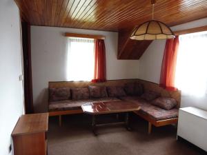 Prodej chalupy, Vysoké nad Jizerou, Lyžařská, 75 m2