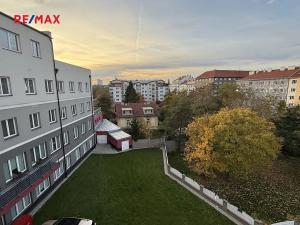 Pronájem bytu 2+1, Praha - Vršovice, Na louži, 70 m2