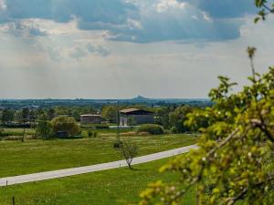 Prodej pozemku pro bydlení, Veliny, 3712 m2