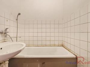 Prodej bytu 2+1, Aš, U Nádraží, 66 m2