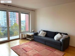 Pronájem bytu 1+kk, Praha - Strašnice, Názovská, 42 m2