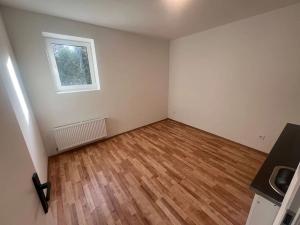 Pronájem bytu 1+kk, Praha - Břevnov, Na břevnovské pláni, 17 m2