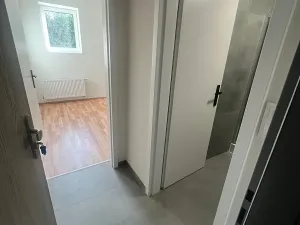 Pronájem bytu 1+kk, Praha - Břevnov, Na břevnovské pláni, 17 m2