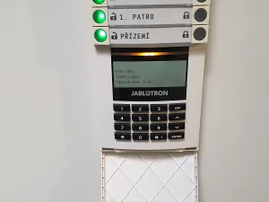 Pronájem kanceláře, Praha - Kyje, Vajgarská, 216 m2