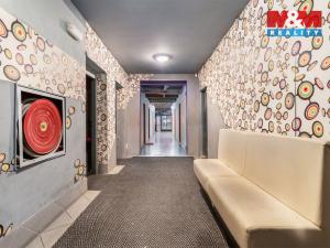 Prodej obchodního prostoru, Krnsko, 700 m2