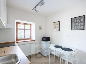 Pronájem bytu 1+1, Karlštejn, 27 m2