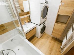 Prodej bytu 3+1, Brno, Vlárská, 71 m2