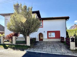 Pronájem bytu 2+kk, Rožnov pod Radhoštěm, Lipová, 70 m2