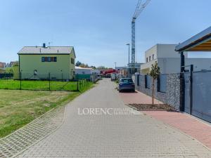 Prodej pozemku, Praha - Kbely, Ponikelská, 707 m2