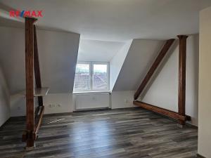 Pronájem bytu 1+kk, Český Těšín, Husova, 42 m2