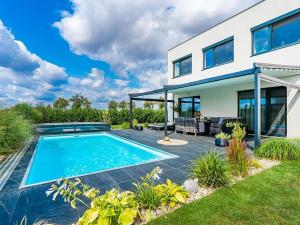 Pronájem rodinného domu, Přezletice, Školní, 120 m2