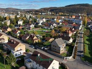 Prodej rodinného domu, Králův Dvůr, Pod Hájem, 270 m2