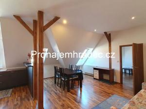 Pronájem bytu 2+kk, Hradec Králové, Okružní, 62 m2