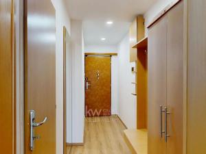 Pronájem bytu 2+kk, Praha - Strašnice, Křenická, 59 m2