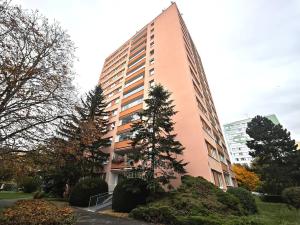 Pronájem bytu 2+kk, Praha - Strašnice, Křenická, 59 m2