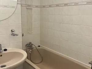 Pronájem bytu 3+1, Pardubice, Jiránkova, 74 m2