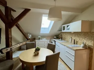 Pronájem bytu 2+kk, Kutná Hora, Husova, 53 m2