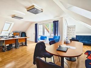 Pronájem kanceláře, Praha - Třebonice, Do zahrádek I, 350 m2