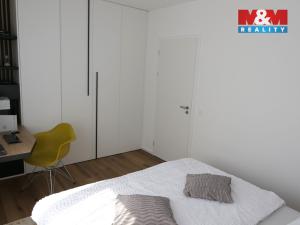 Pronájem bytu 2+kk, Praha - Horní Měcholupy, 52 m2